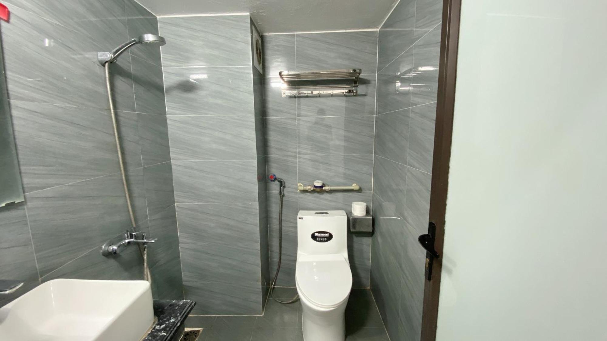 Era Apartment Tran Thai Tong 하노이 외부 사진